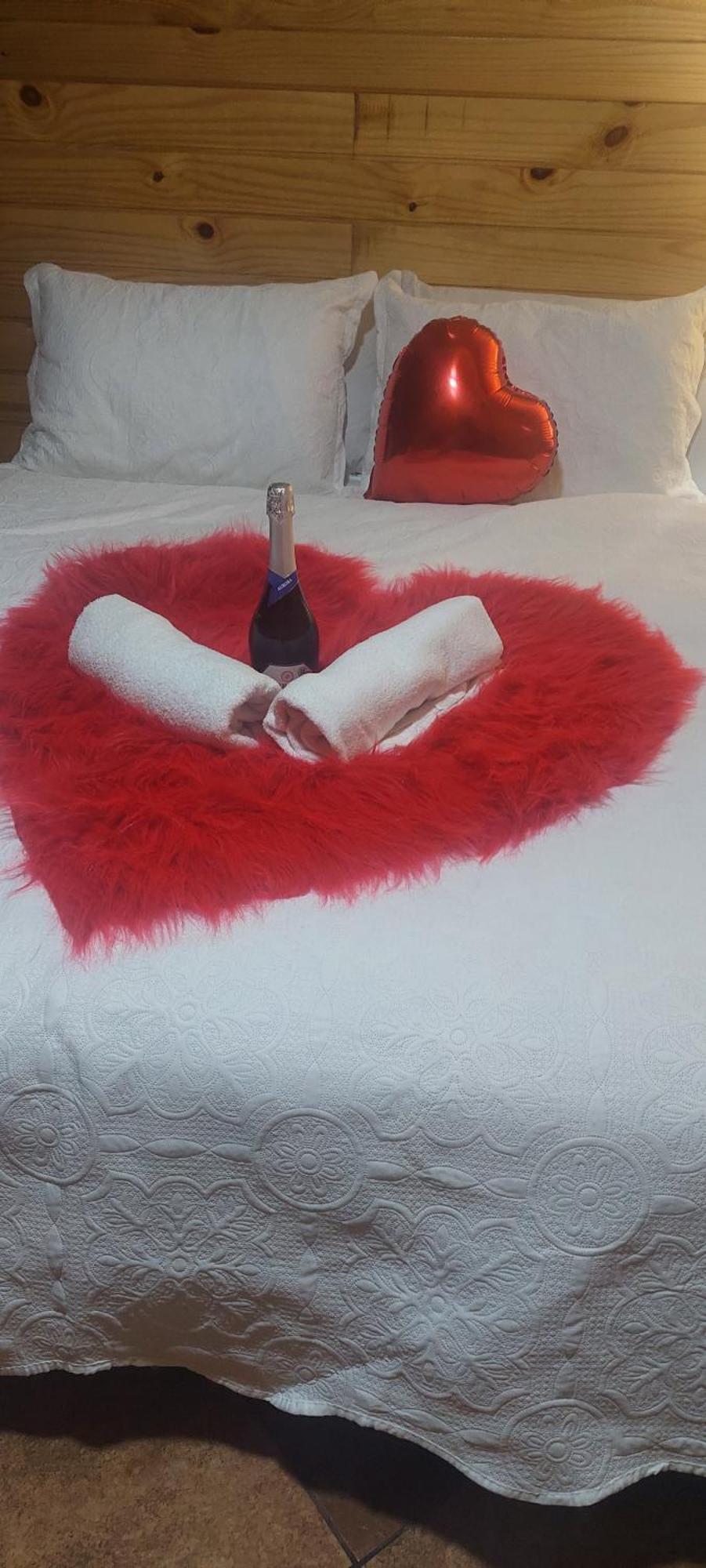 Chale Com Hidromassagem Da Vick Hotel Campos do Jordão Exterior foto