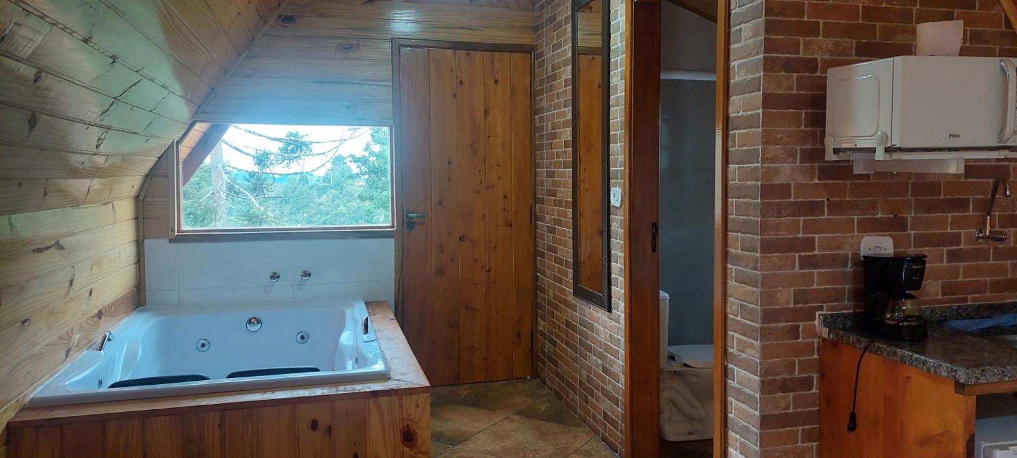 Chale Com Hidromassagem Da Vick Hotel Campos do Jordão Exterior foto