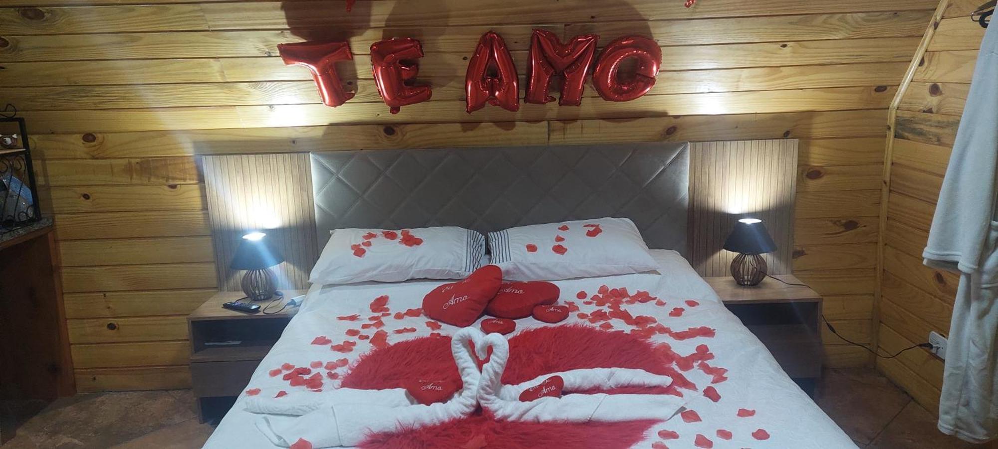 Chale Com Hidromassagem Da Vick Hotel Campos do Jordão Exterior foto
